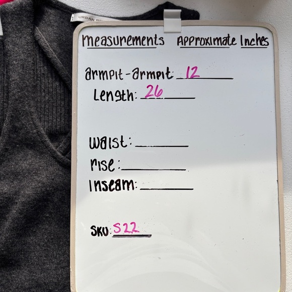 Urban Behavior Womens Size XS Knitted Tank Racerback Quiet Luxury Feminine - Picture 12 of 12